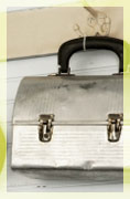 08_ewn_greenlunchbox.jpg